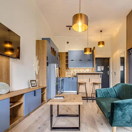 Apartment Rentplanet - Powstancow Slaskich